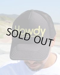 HOWDY / Logo メッシュキャップ ブラックｘイエロー