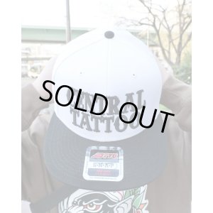 画像1: ラスト1枚で終了 Tokarev Clothing Store & Central Tattoo Parlor / BALL&CHAIN別注 スナップバックキャップ BLACK x WHITE