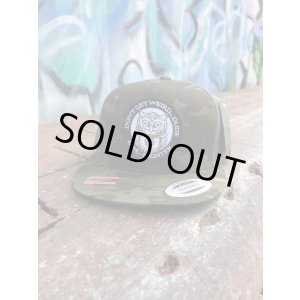 画像5: ラスト1枚で終了 DGWD / OWL NIGHTER スナップバックメッシュキャップ WOODLAND CAMO