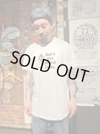 DGWD / GUN TALK 半袖Tシャツ