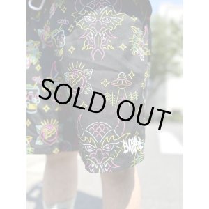 画像4: 6100円OFF 送料無料 Mサイズラスト1枚で終了 EMPYRE / Grow Neon Lights & Black ショーツ　