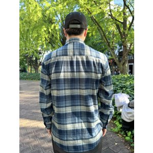 画像7: 送料無料 FUCKIN' MELLOW / RESPECT Artwork by WACKY ライトネルシャツ ネイビー