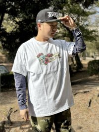"OPIE ORTIZ x BALL&CHAIN" / Skull & Rose コラボTシャツ ホワイト