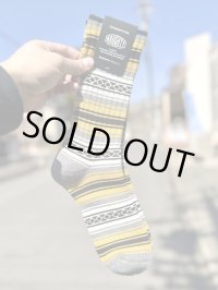 NAUGHTY x ching & co. / FALSA スケーターソックス マスタード