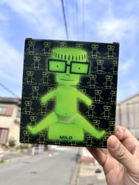 送料無料 1000体限定生産 残り3個で終了 シリアルナンバー入り AGGRONAUTIX / DESCENDENTS – Milo “I Don’t Want To Grow Up” グローインザダーク ボブルヘッド・フィギュア