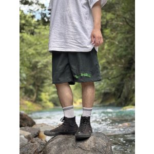 画像5: 送料無料 FUCKIN' MELLOW CLOTHING / "Hula Logo" designed by LOWHIDE コーデュロイ イージーショーツ ダークグリーン