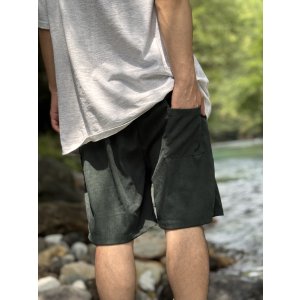 画像8: 送料無料 FUCKIN' MELLOW CLOTHING / "Hula Logo" designed by LOWHIDE コーデュロイ イージーショーツ ダークグリーン