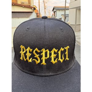 画像2: FUCKIN' MELLOW / RESPECT Artwork by WACKY  スナップバックキャップ ブラック/ゴールド