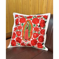 送料無料 ESTRELLA STANDARD / GUATEMALA  ALL刺繍 グアダルーペ 薔薇 クッションカバー&ヌードクッションセット ホワイト