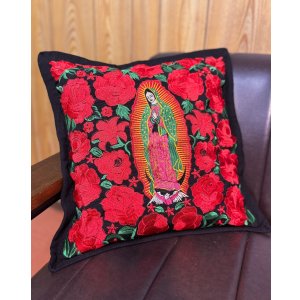 画像1: 送料無料 ESTRELLA STANDARD / GUATEMALA  ALL刺繍 グアダルーペ 薔薇 クッションカバー&ヌードクッションセット ブラック