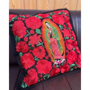 画像4: 送料無料 ESTRELLA STANDARD / GUATEMALA  ALL刺繍 グアダルーペ 薔薇 クッションカバー&ヌードクッションセット ブラック