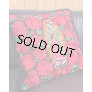 画像4: 送料無料 ESTRELLA STANDARD / GUATEMALA  ALL刺繍 グアダルーペ 薔薇 クッションカバー&ヌードクッションセット ブラック