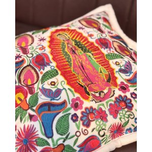 画像4: 送料無料 ESTRELLA STANDARD / GUATEMALA  ALL刺繍 グアダルーペ カラーリリー クッションカバー&ヌードクッションセット ホワイト