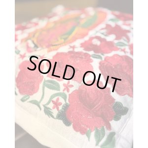 画像6: ラスト1個で終了 送料無料 ESTRELLA STANDARD / GUATEMALA  ALL刺繍 グアダルーペ 薔薇 クッションカバー&ヌードクッションセット ホワイト