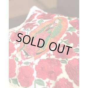 画像4: ラスト1個で終了 送料無料 ESTRELLA STANDARD / GUATEMALA  ALL刺繍 グアダルーペ 薔薇 クッションカバー&ヌードクッションセット ホワイト