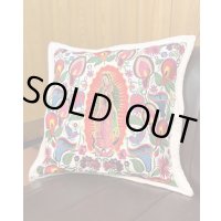 ラスト1個で終了 送料無料 ESTRELLA STANDARD / GUATEMALA  ALL刺繍 グアダルーペ カラーリリー クッションカバー&ヌードクッションセット ホワイト