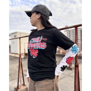 画像1: 送料無料 RED HOT CHILI PEPPERS / Shock Logo 長袖Tシャツ BLACK/WHITE