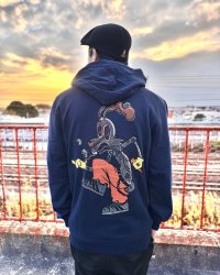 送料無料 BLINK-182 / Roger Rabbit プルオーバーパーカー NAVY