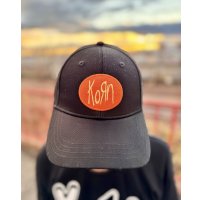 KORN / Oval Logo ベースボールキャップ BLACK