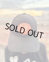 ラスト2枚で終了 KORN / Oval Logo ベースボールキャップ BLACK