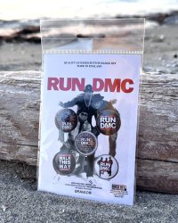 RUN DMC / Walk This Way 缶バッジセット 5個入り