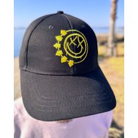 BLINK-182 / Yellow Six Arrow Smile ベースボールキャップ BLACK