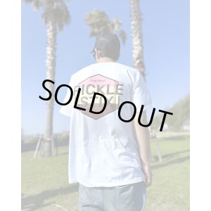 画像1: スメリーさん直買い付けアイテム 送料無料 M、Lサイズのみ BALL&CHAIN別注 PICKLE STIX SURFBOARDS / Neapolitan Tシャツ ホワイト