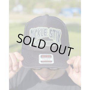 画像1: スメリーさん直買い付けアイテム 送料無料 ラスト1枚でSOLDOUT PICKLE STIX SURFBOARDS / Swamp Style Logo メッシュキャップ