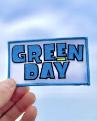 GREEN DAY / Blue Cartoon Stacked Logo ワッペン (Copyright 2001)