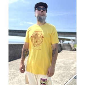 画像4: オーピーさん直買付アイテム 送料無料 DGWD / MAIZE MAN FACE 半袖Tシャツ マスタード artwork by ILLSYNAPSE