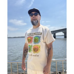 画像2: カリフォルニア買付アイテム 送料無料 SUBLIME / 40 oz. to Freedom Colorblock Tシャツ サンド