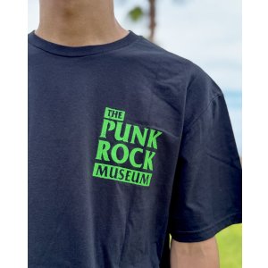 画像4: ファット・マイクさん直買い付けアイテム 送料無料 THE PUNK ROCK MUSEUM / Bomb Tシャツ ブラック