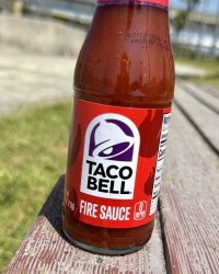 カリフォルニア買付アイテム TACO BELL / Fire Sauce 213g