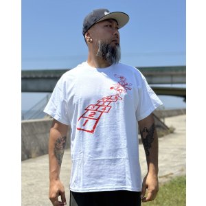 画像2: カリフォルニア買付アイテム 送料無料 XL、2XLサイズのみ KORN / Hopscotch Tシャツ ホワイト