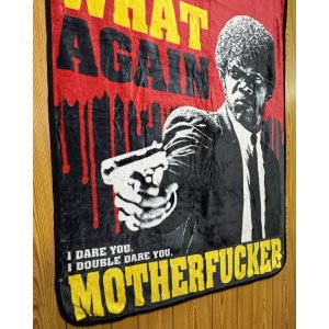 画像6: 送料無料 在庫5枚のみ Pulp Fiction / SAY WHAT AGAIN フリースブランケット