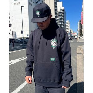 画像8: 送料無料 Lサイズラスト1枚で終了 CYPRESS HILL x POT MEETS POP / Skull & Compass プルオーバーパーカー BLACK