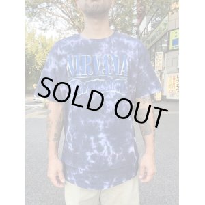 画像2: Lサイズラスト1枚で終了 NIRVANA / Nevermind Wavy Logo (Wash Collection) Tシャツ