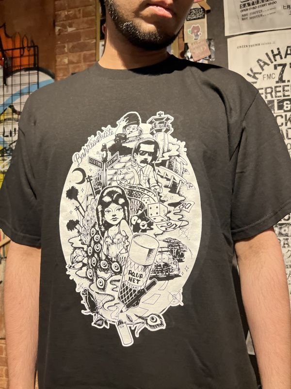 画像3: Lサイズラスト1枚で終了 DGWD / BARRIO SUITE 半袖Tシャツ artwork by NIGHT tha FUNKSTA (3)