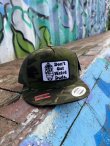 画像3: ラスト3枚で終了  DGWD / GUN TALK スナップバックメッシュキャップ WOODLAND CAMO (3)