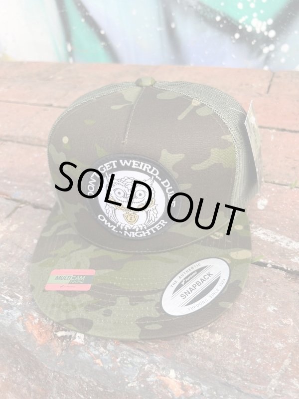 画像1: ラスト1枚で終了 DGWD / OWL NIGHTER スナップバックメッシュキャップ WOODLAND CAMO (1)