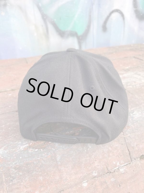 画像4: 送料無料 1枚のみの入荷 BRADLEY'S HOUSE / OG Logo スナップバックキャップ (4)