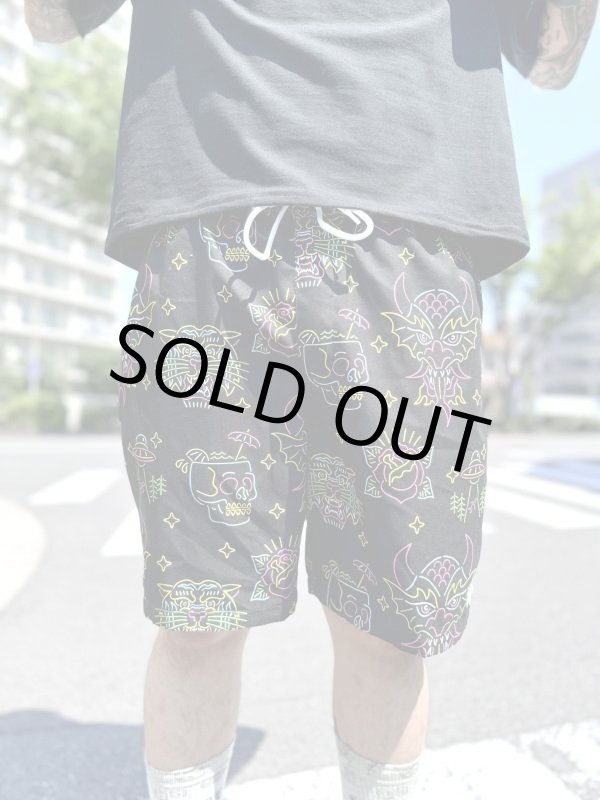 画像2: 6100円OFF 送料無料 Mサイズラスト1枚で終了 EMPYRE / Grow Neon Lights & Black ショーツ　 (2)