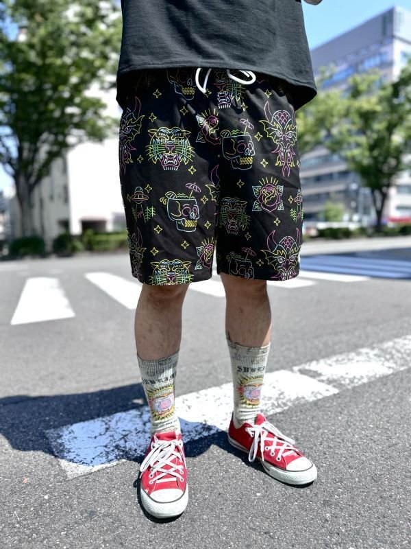 画像3: 30%OFF Mサイズラスト1枚で終了 EMPYRE / Grow Neon Lights & Black ショーツ  (3)