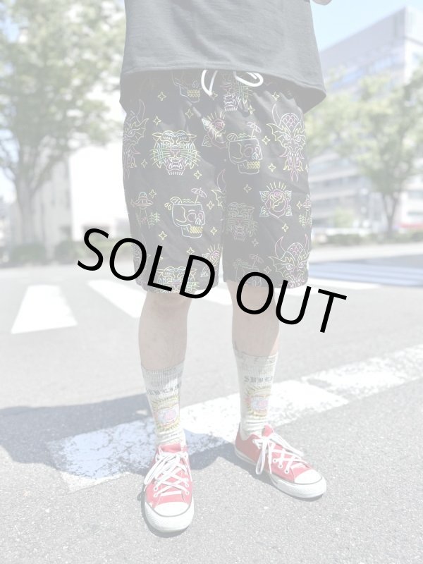 画像3: 6100円OFF 送料無料 Mサイズラスト1枚で終了 EMPYRE / Grow Neon Lights & Black ショーツ　 (3)