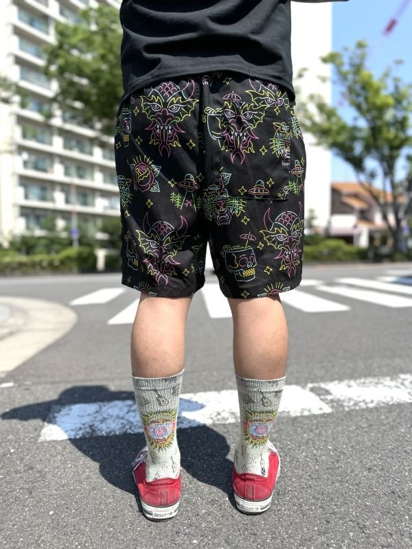 画像7: 30%OFF Mサイズラスト1枚で終了 EMPYRE / Grow Neon Lights & Black ショーツ  (7)