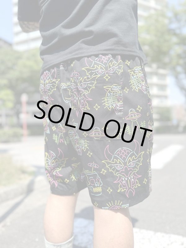 画像10: 6100円OFF 送料無料 Mサイズラスト1枚で終了 EMPYRE / Grow Neon Lights & Black ショーツ　 (10)