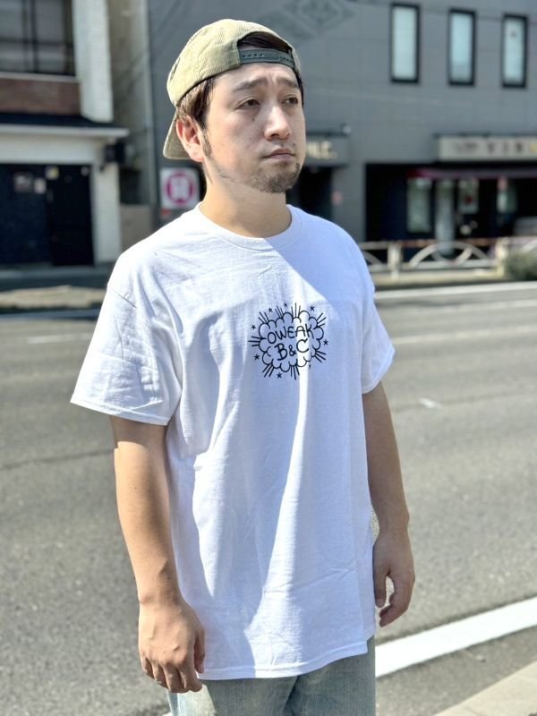画像3: ”OWEAK x BALL&CHAIN” / PIGS artwork by ILLSYNAPSE コラボ Tシャツ WHITE (3)