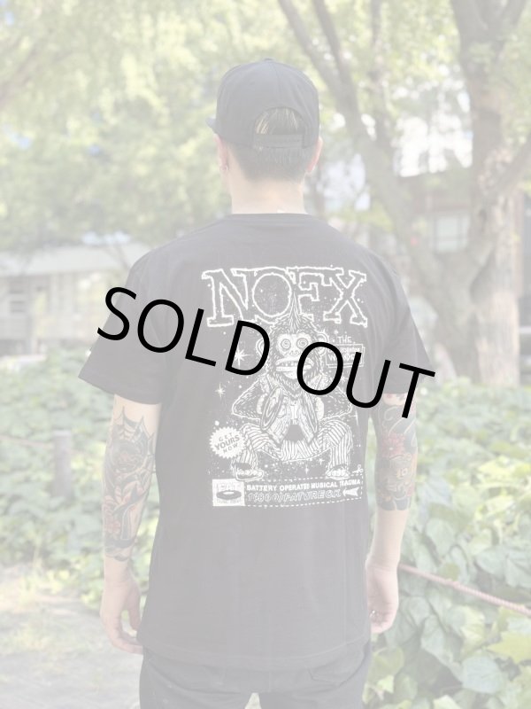 画像1: 送料無料 Sサイズラスト1枚で終了 NOFX / CHIMP Tシャツ ブラック (1)