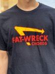 画像3: 送料無料 XLサイズ4枚のみ FAT WRECK CHORDS / FAT-N-OUT Tシャツ (3)
