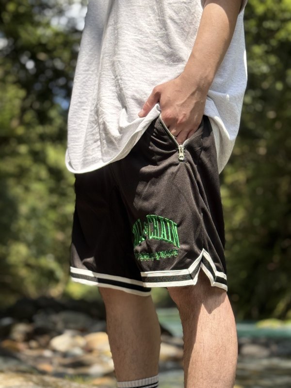 画像4: 送料無料 FUCKIN' MELLOW CLOTHING / Long Beach Posse artwork by PICTURE MOUSE バスケショーツ ブラック (4)